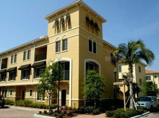135 Grand Beach Pl, Tampa, FL 33609