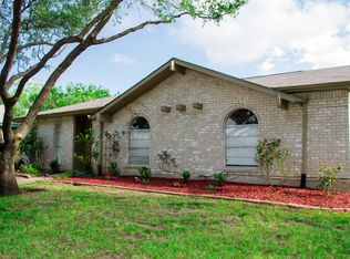 2040 Kings Rd, Carrollton, TX 75007