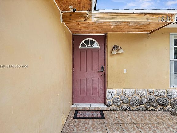 4th image of 1831 Hiltonia Cir