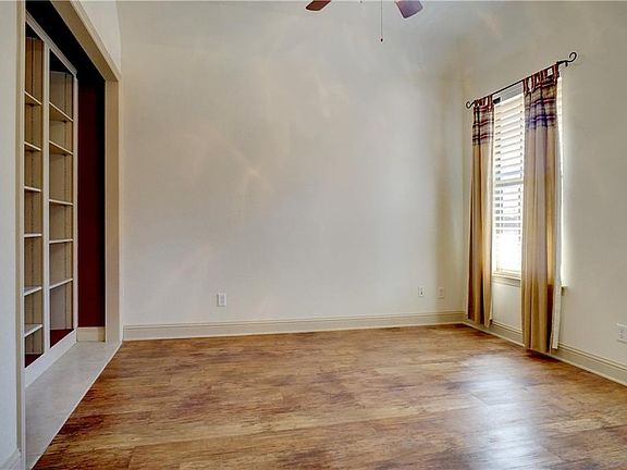3rd image of 8605 Bridge St