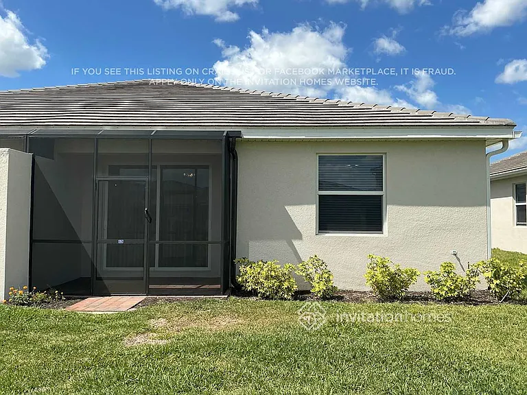 2219 Dragonfruit Way — Photo 12