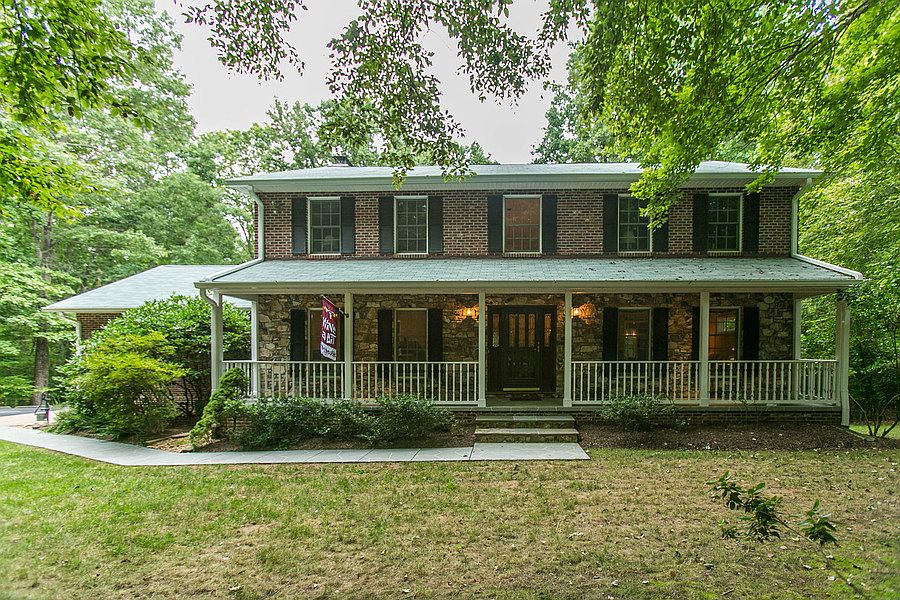 Front porch brick & stone