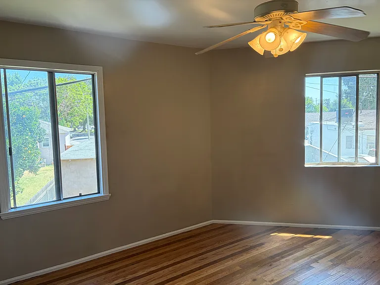 5365 E Greenmeadow Rd #5365 — Photo 27
