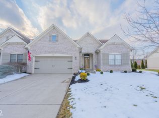 4082 Bayberry Ct, Greenwood, IN 46143