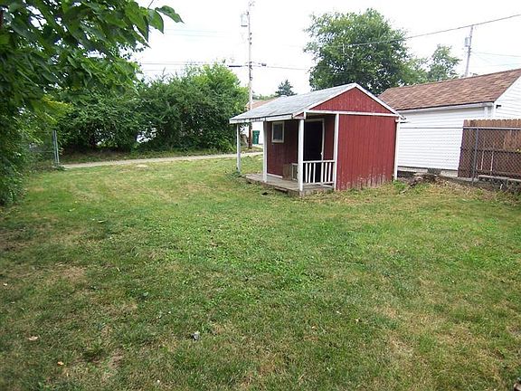 3rd image of 1433 Elmdale Dr