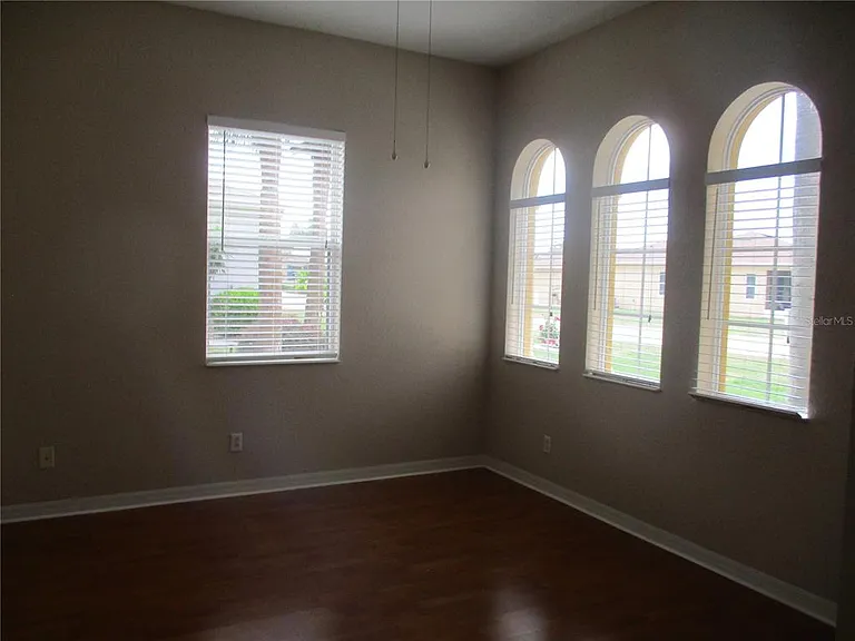 840 King Leon Way — Photo 6