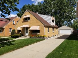 2930 S 60th St, Milwaukee, WI 53219