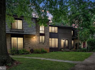 4967 Oriskany Dr, Annandale, VA 22003