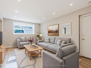 1 Hassard Ave #1, Toronto, ON M4K 3N3