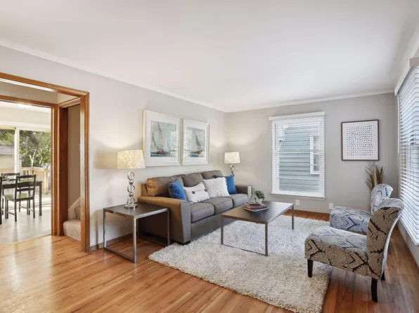 3403 Parkview Blvd, Robbinsdale, MN 55422