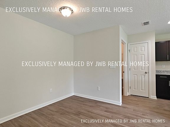 3rd image of 133 Sago Ave