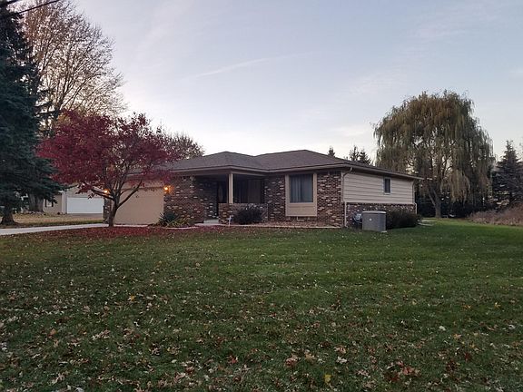 Front yard. Generator for the whole house.