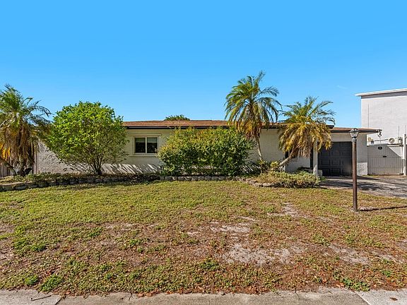 4th image of 5313 SW 103rd Ave