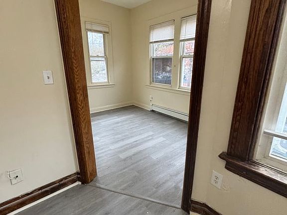 2nd image of 304 Shelton Ave
