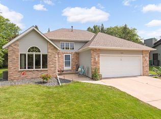 1175 Walnut Creek Dr N, Stillwater, MN 55082