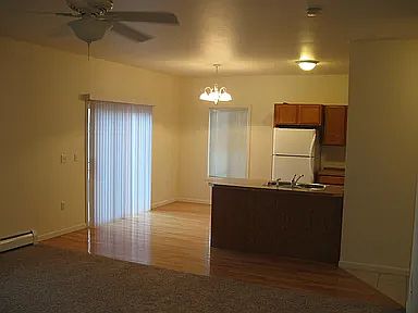 3rd image of 1677 Pierson Ct