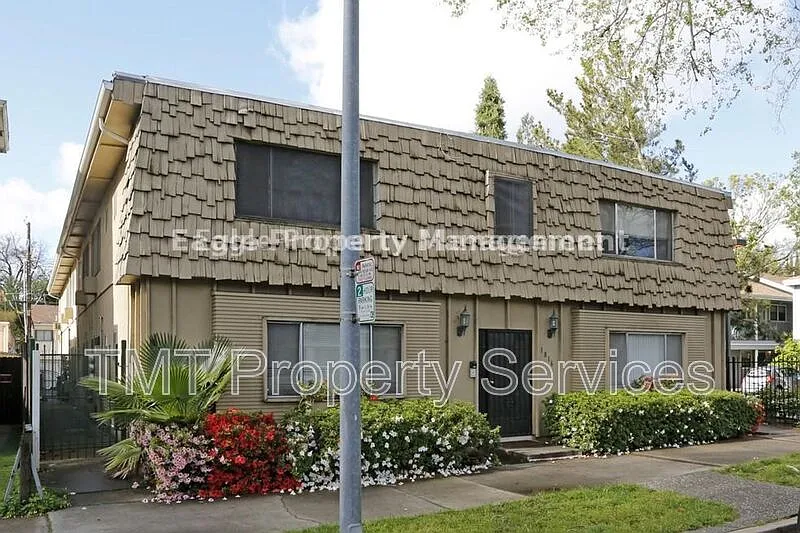 1816 F St #13
