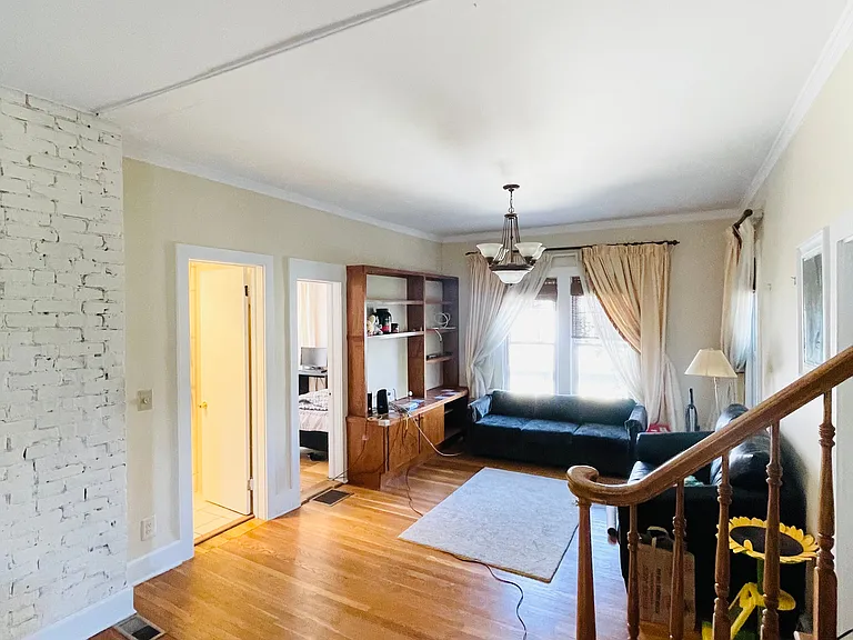 27 Oak St — Photo 10