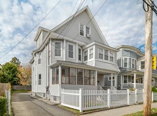73 Pixlee Pl, Bridgeport, CT 06610