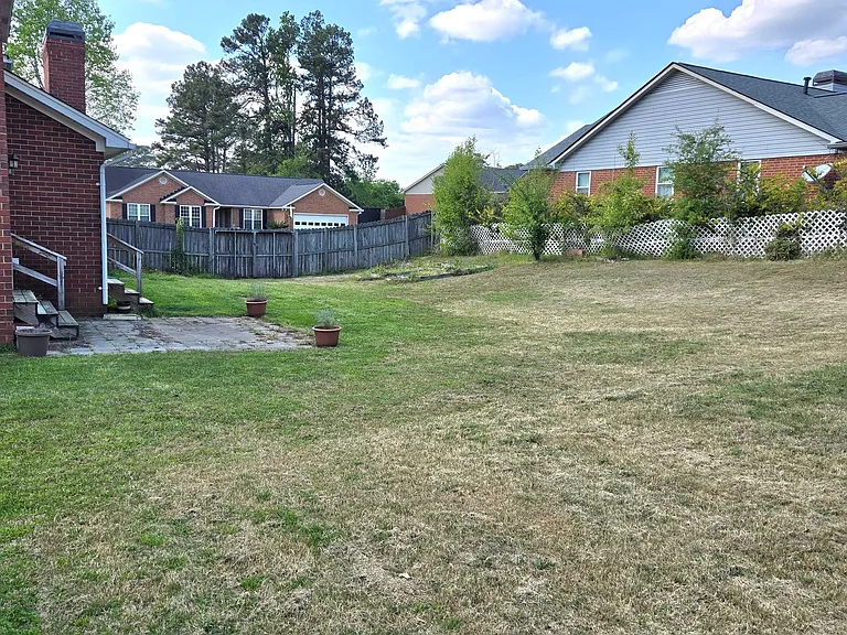 4517 Crosland Dr — Photo 25