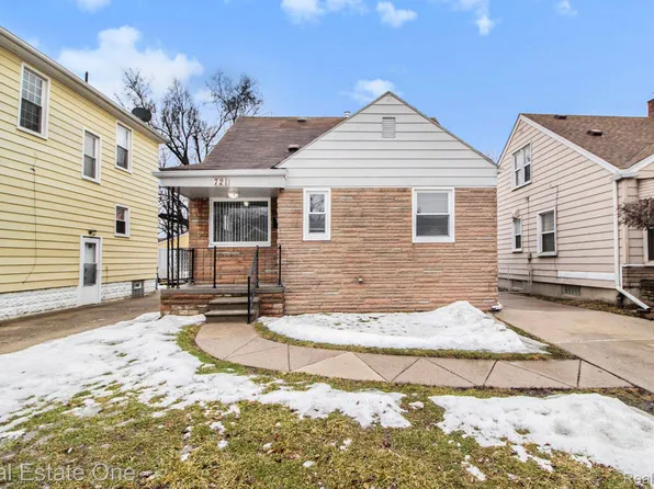 721 Cleveland Ave, Lincoln Park, MI 48146