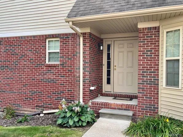 19541 Heiden Dr, Romulus, MI 48174