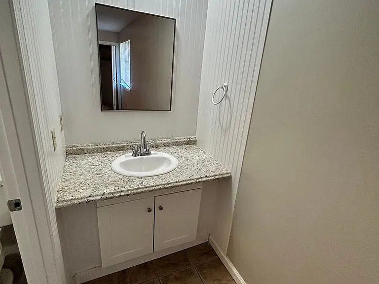 147 Cheri Ln — Photo 20