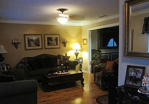 4th image of 2605 Remmington Dr