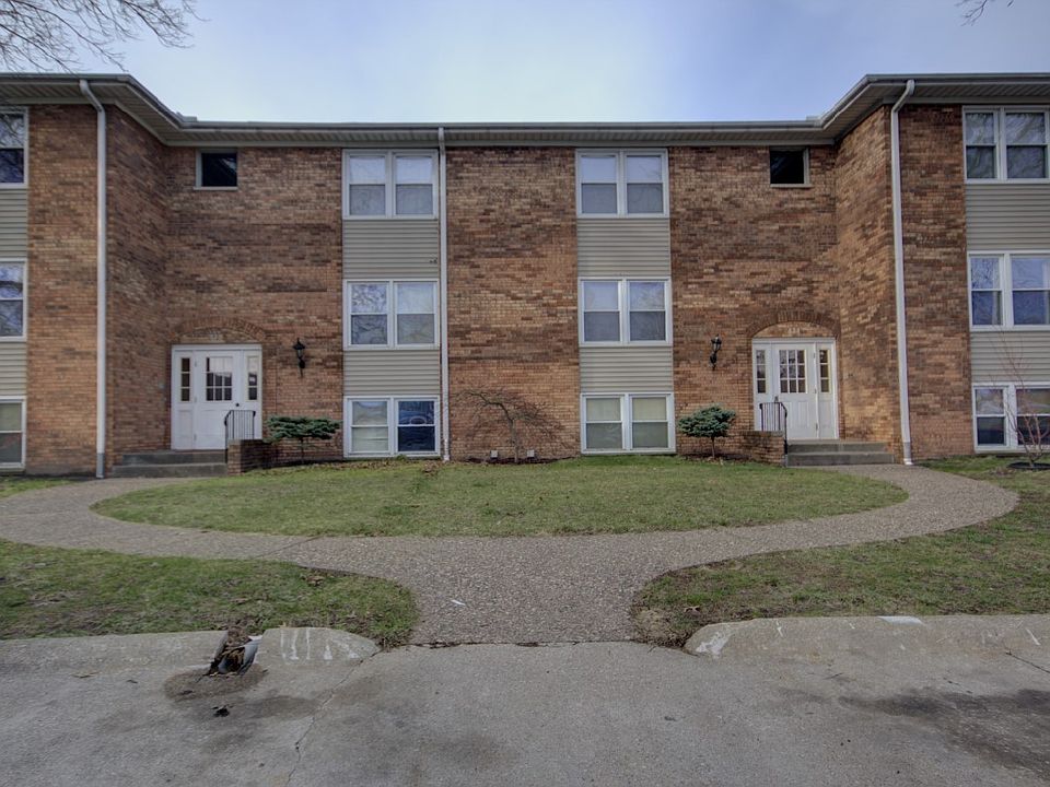 1st image of 836 11th Street Ct APT 204