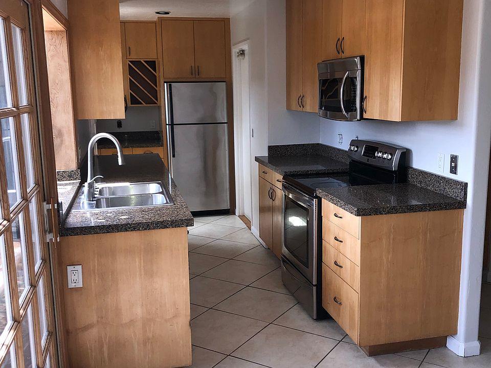 2nd image of 481 Bay Meadows Way