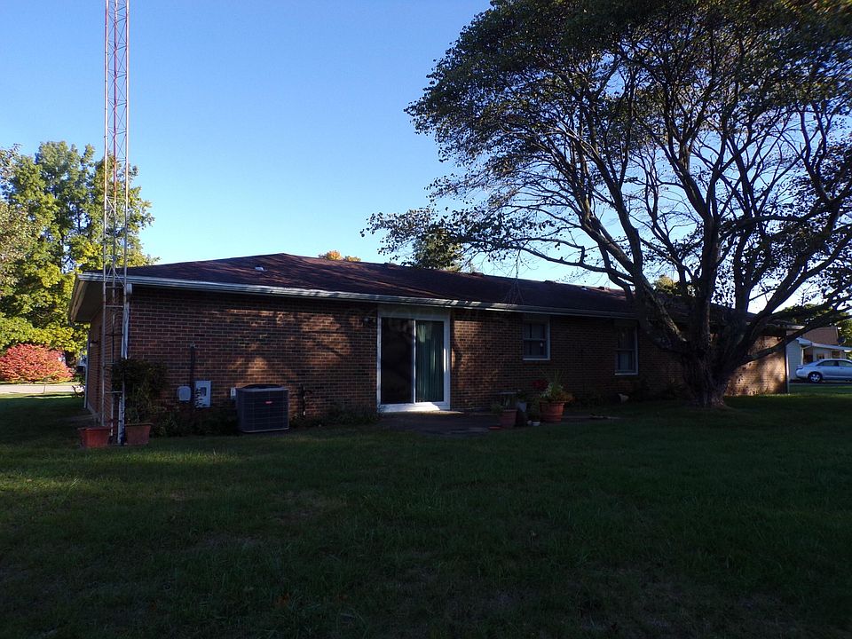 2nd image of 567 Trace Ct