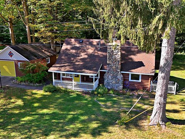 1900 S Pavilion Dr, Lake City, MI 49651