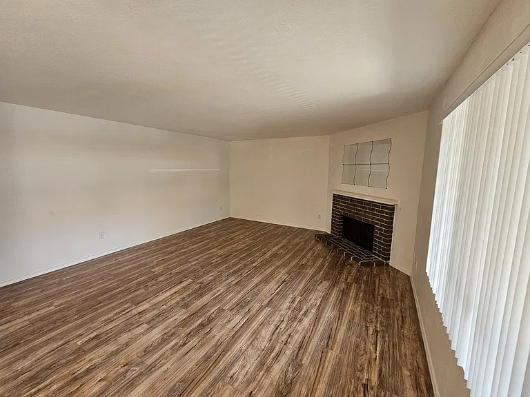 5025 81st Pl SW #2 — Photo 9