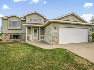 6645 Black Spruce St, Saint Cloud, MN 56303