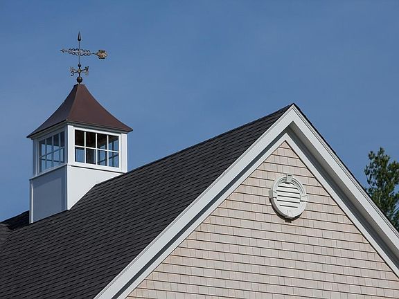 4th image of 78 Strawberry Hill St