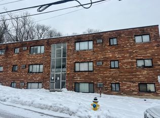 2486 White St #9, Cincinnati, OH 45214