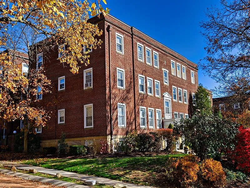 101 Lawncroft Ave APT A4 photo 1