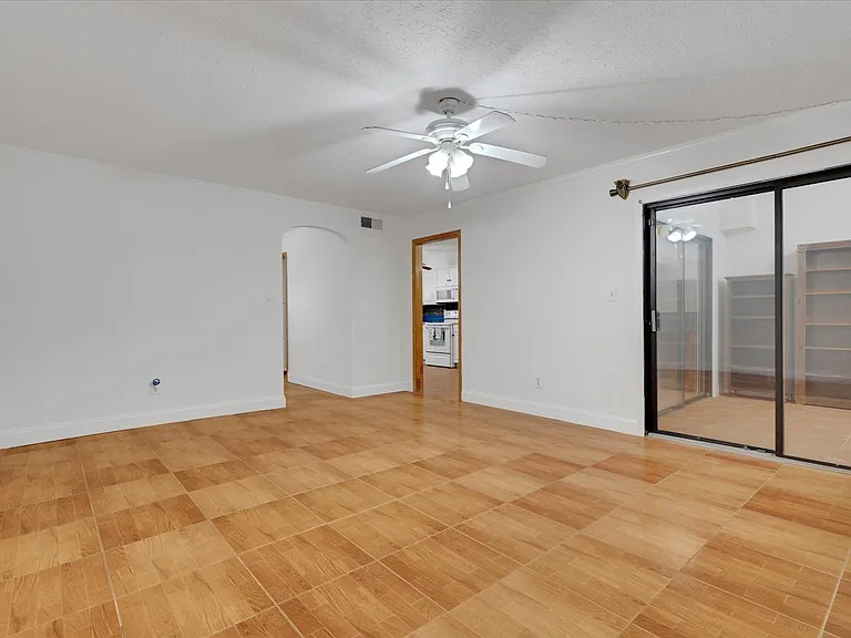 2668 Moss Ln SE — Photo 17