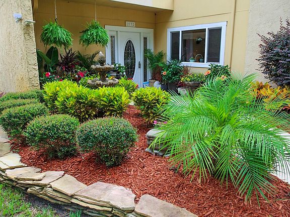 5th image of 2732 Cove View Dr N