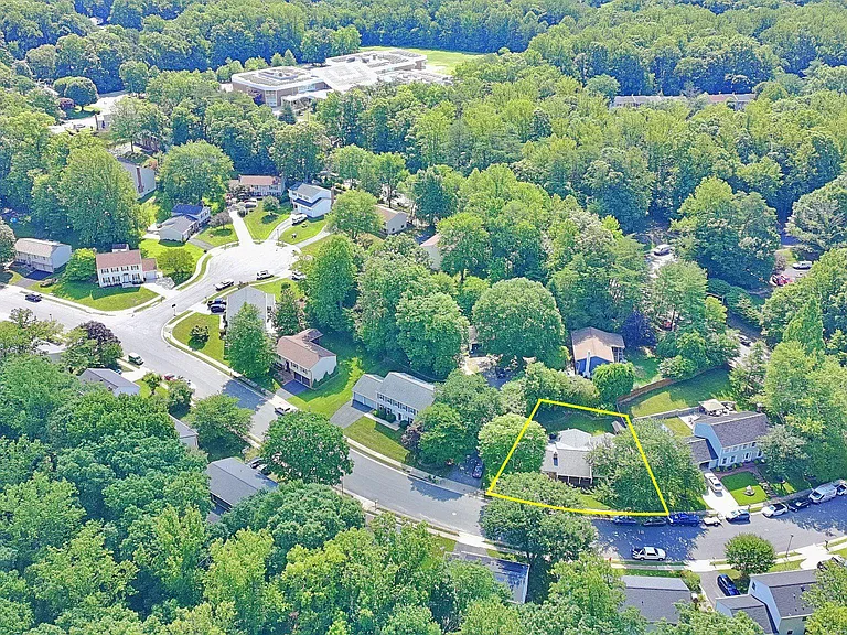 8097 Winding Way Ct — Photo 9