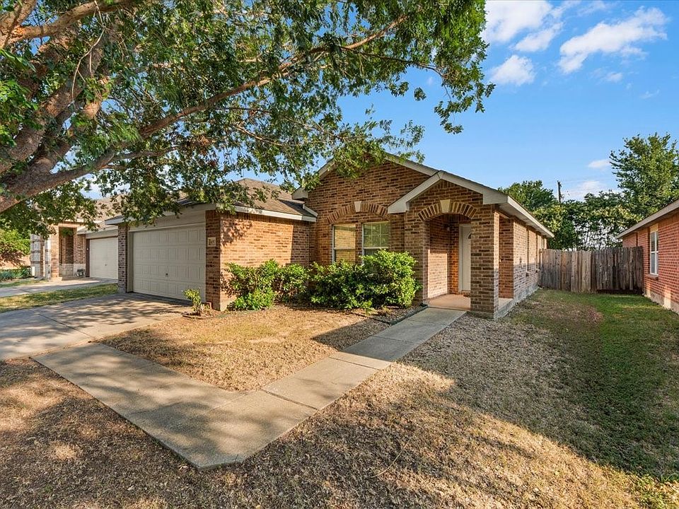 1st image of 4553 Lacebark Ln