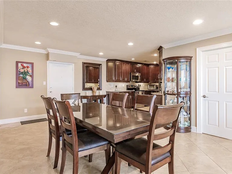 1055 W Peppertree Dr #606AA — Photo 9