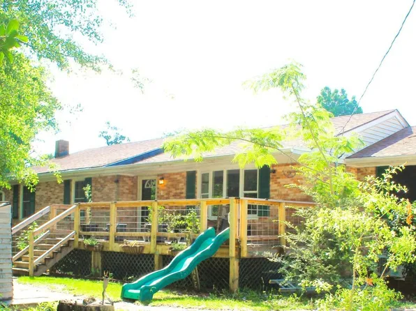 204 Barbara Avenue, Midway Park, NC 28544