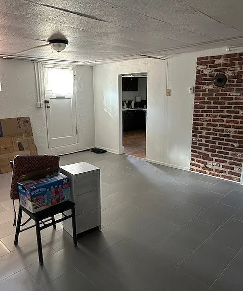 750 W 11th St #1 — Photo 7