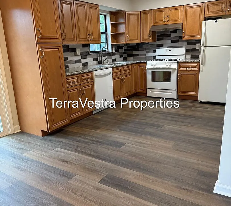 2853-2855 Erial Road