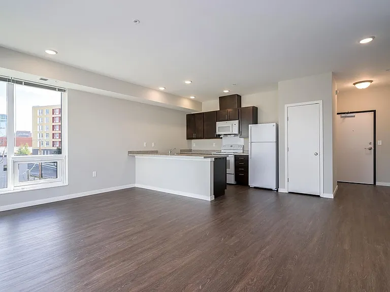 Shelby Commons — Photo 29