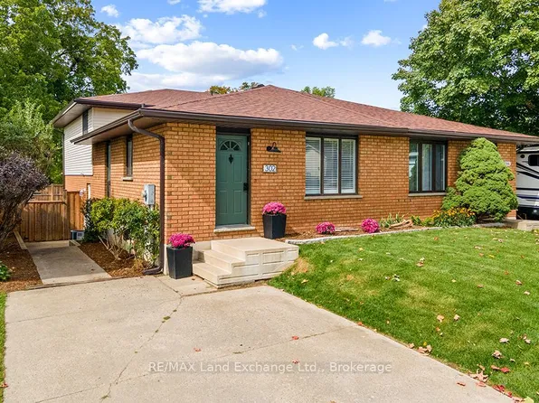 302 Bricker St, Saugeen Shores, ON N0H 2C1