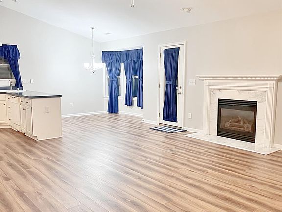 5th image of 4151 James Dr