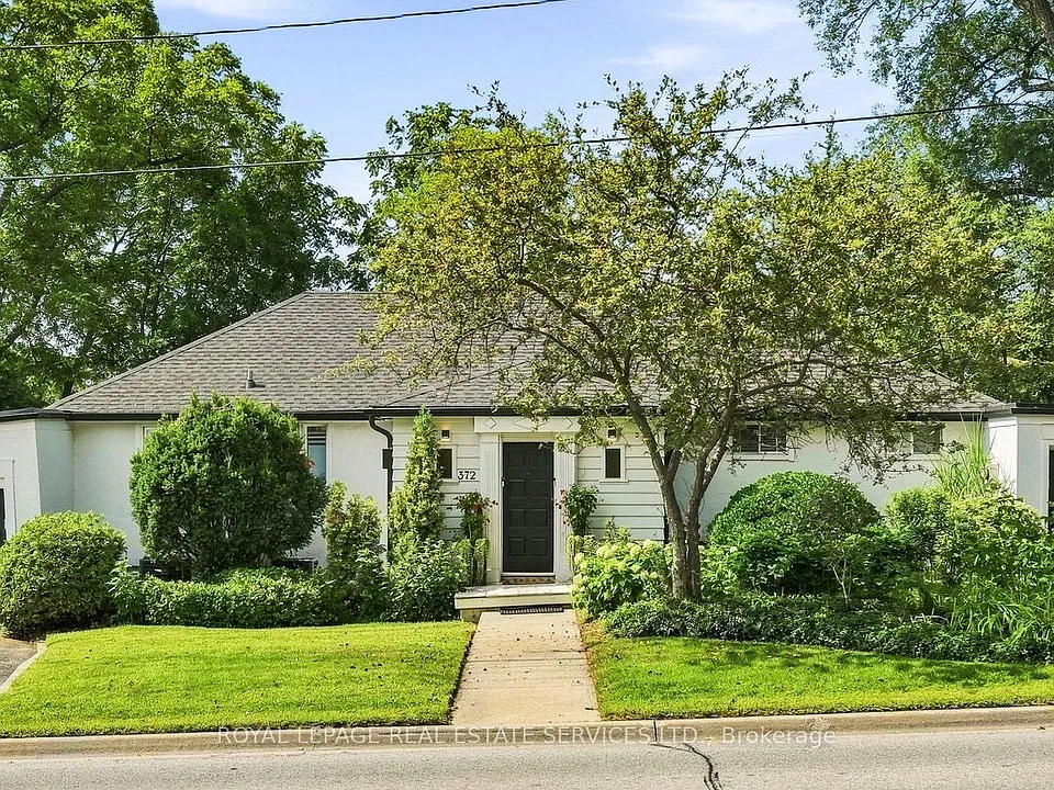 372 Trafalgar Rd