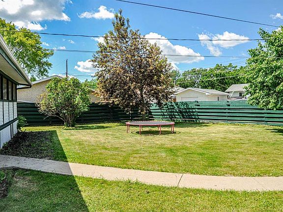 4th image of 6314 E 44a Ave